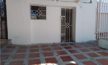 AMPLIA CASA EN VENTA - LOS ANDES