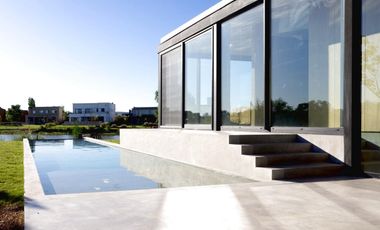 Casa en alquiler en El Cantón, de diseño y amoblada