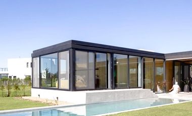 Casa en alquiler en El Cantón, de diseño y amoblada
