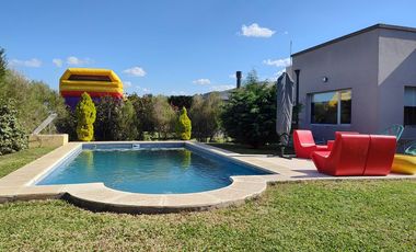 Casa en La Horqueta de Echeverría