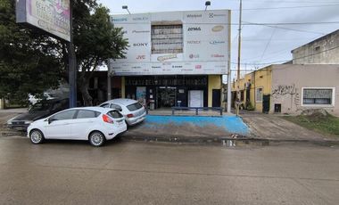 LOCAL EN VENTA - LOCAL EN ALQUILER - LOCAL LIBERTAD