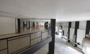 Local comercial en Miguel A. Quevedo en renta