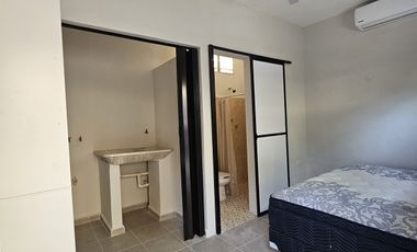 LINDA CASITA AMUEBLADA CON PICINA AL NORTE DE MERIDA, YUCATAN.