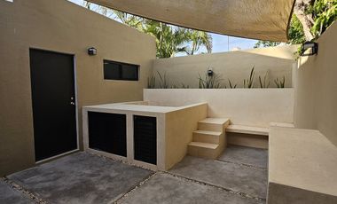 LINDA CASITA AMUEBLADA CON PICINA AL NORTE DE MERIDA, YUCATAN.