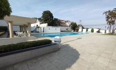 VENTA DE TERRENO EN URB CEIBOS NORTE (VM)