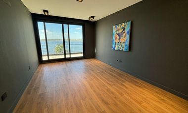 Casa 6 Amb a Estrenar en Venta, Lote Al Lago en Barrio Marinas. Puertos del Lago