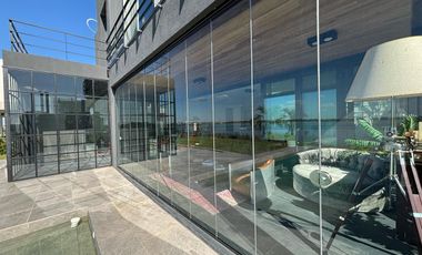 Casa 6 Amb a Estrenar en Venta, Lote Al Lago en Barrio Marinas. Puertos del Lago