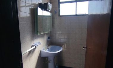 Casa en alquiler - 1 Dormitorio 2 Baños - 50Mts2 - La Plata