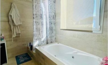 Casa en Alquiler Anual Amoblada 4 Amb con Piscina Las Tipas Nordelta Tigre