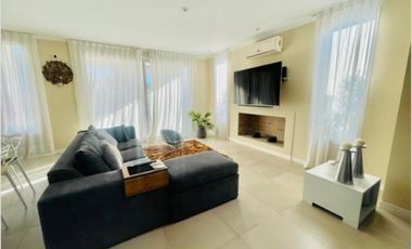 Casa en Alquiler Anual Amoblada 4 Amb con Piscina Las Tipas Nordelta Tigre