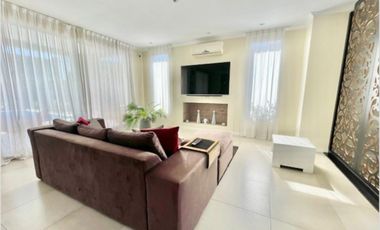 Casa en Alquiler Anual Amoblada 4 Amb con Piscina Las Tipas Nordelta Tigre