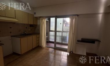 Alquiler Departamento 3 ambientes con balcón en Avellaneda