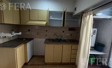 Alquiler Departamento 3 ambientes con balcón en Avellaneda