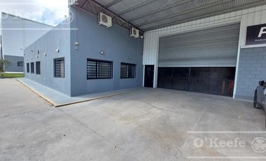 Depósito en  ALQUILER 1000 M2 MAS 166 M2 DE OFICINAS.