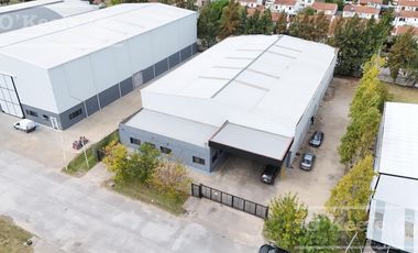 Depósito en  ALQUILER 1000 M2 MAS 166 M2 DE OFICINAS.