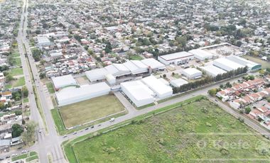 Depósito en  ALQUILER 1000 M2 MAS 166 M2 DE OFICINAS.