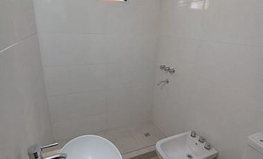 Departamento en calle San Lorenzo esq. Av. España