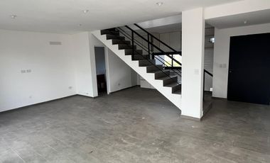 Duplex en  Alquiler