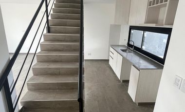 Duplex en  Alquiler
