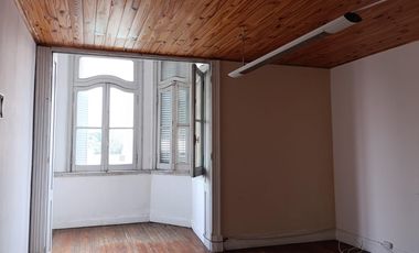 Ph 6 amb. antiguo en S. Isidro. Apto profesional/vivienda