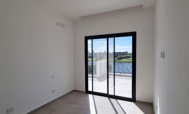 Casa en  Barrio San Matías a la laguna