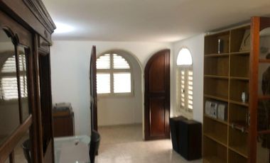 4 Dorm - Consultorio Independiente - Escritorio - Quincho - Pileta