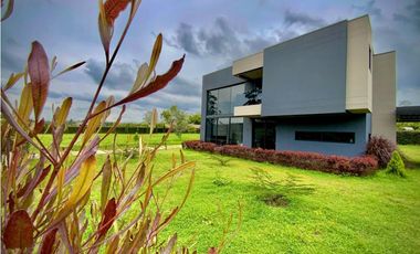 Venta Casa Campestre Parcelación Vía La Ceja San Antonio