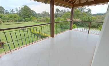 Arriendo finca en parcelación en Rionegro - Vilachuaga