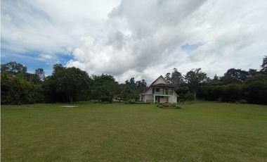 Arriendo finca en parcelación en Rionegro - Vilachuaga