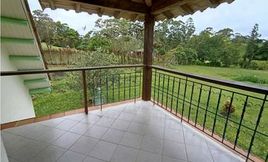 Arriendo finca en parcelación en Rionegro - Vilachuaga