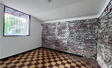 LOCAL COMERCIAL  ALTICO