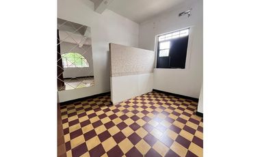 LOCAL COMERCIAL  ALTICO