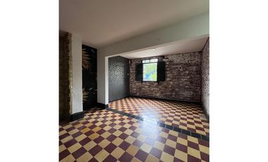 LOCAL COMERCIAL  ALTICO