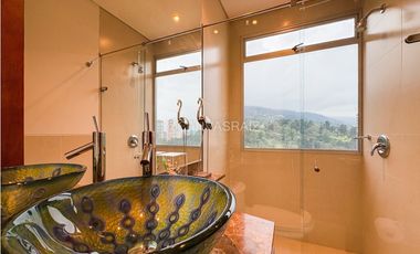 Venta de Apartamento en la Loma de El Tesoro