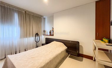 Venta de Apartamento en la Loma de El Tesoro