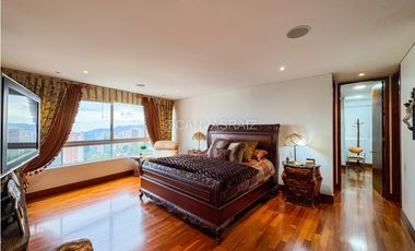 Venta de Apartamento en la Loma de El Tesoro