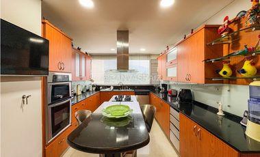 Venta de Apartamento en la Loma de El Tesoro