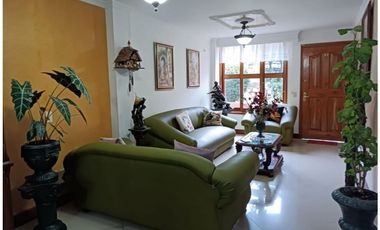 Casa para la venta en la Estrella Suramérica