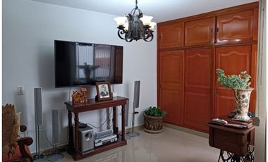 Casa para la venta en la Estrella Suramérica