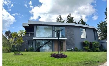 casa finca campestre en venta Guarne, sector variante aeropuerto