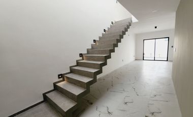 Casa en VENTA fracc lomas del sol en la RIVIERA VERACRUZANA