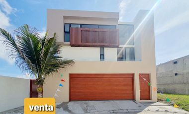 Casa en VENTA LISTA PARA ESTRENAR FRACC LOMAS DEL SOL  recamara planta baja