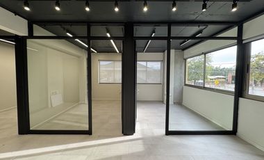 Se arrienda oficina remodelada en Avenida Padre Hurtado