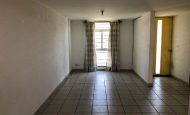 CASA EN RENTA EN fracc LA HERRADURA