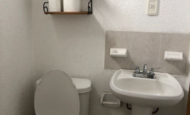 CASA EN RENTA EN fracc LA HERRADURA