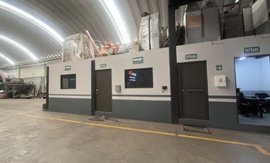 Renta Nave Industrial con oficinas, Santiaguito, Tultitlan