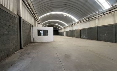 Renta Nave Industrial con oficinas, Santiaguito, Tultitlan