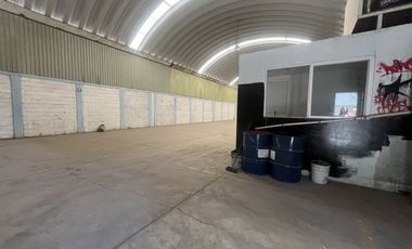 Renta Nave Industrial con oficinas, Santiaguito, Tultitlan