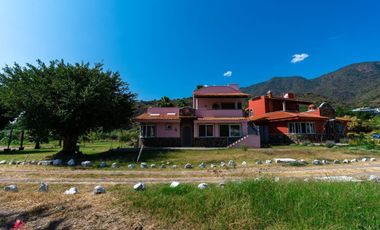 CASA EN VENTA EN AJIJIC, CHAPALA JALISCO
