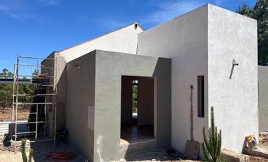 EXCELENTE CABAÑA A ESTRENAR UBICADA EN PINARES DE TAPALPA